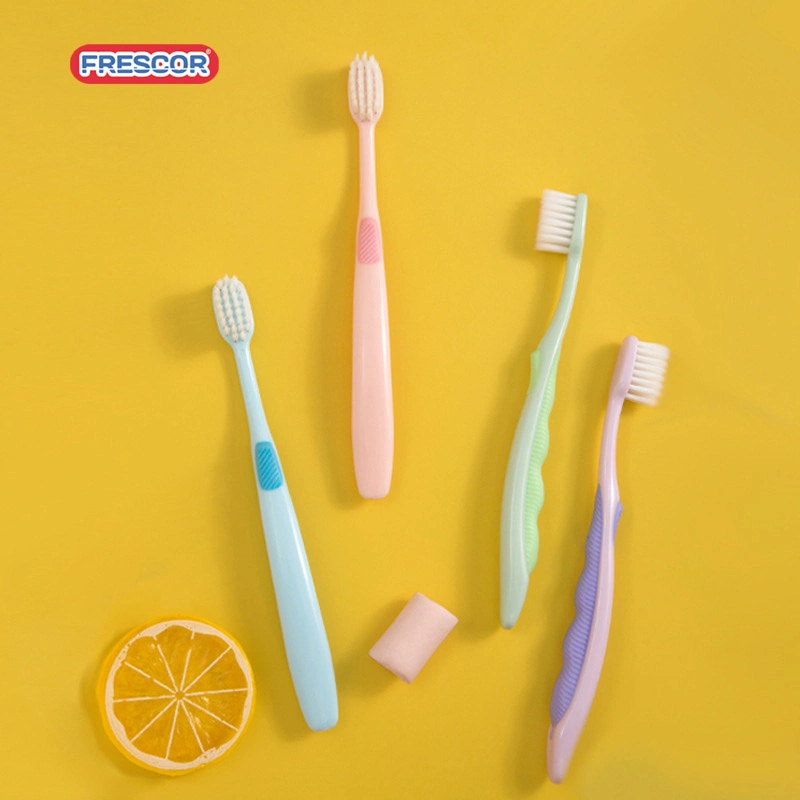 Sc258 Soft Bristle Cartoon Pattern Handle Kids Children Brand Toothbrush